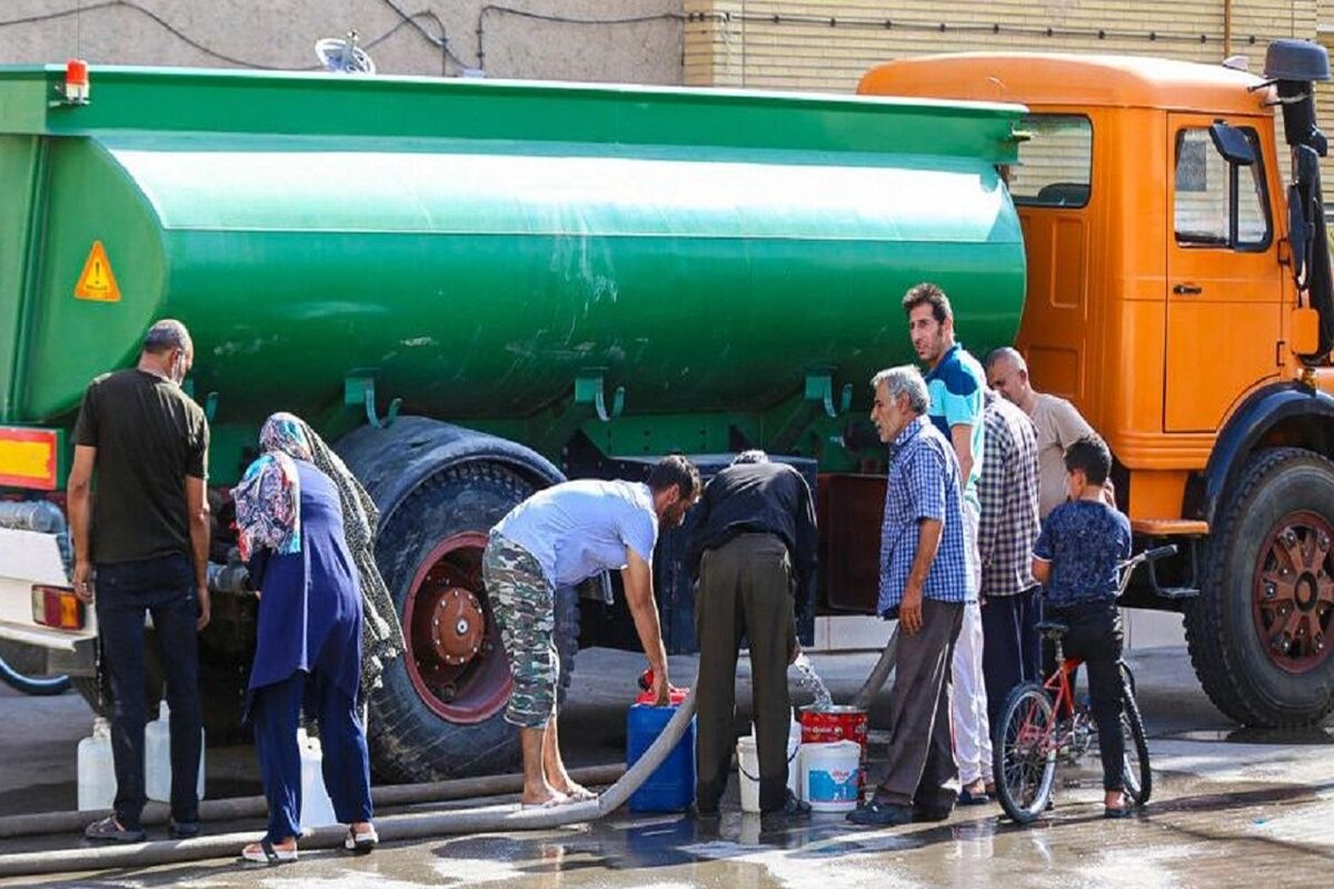 آبرسانی با تانکر به همدان