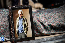 تشییع پیکر کیومرث پوراحمد