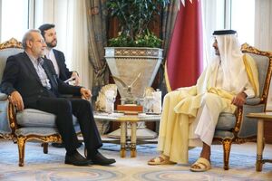 علی لاریجانی با امیر قطر دیدار کرد