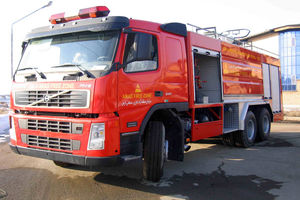 نخستین عملیات اطفای حریق در شهر قم دقایقی پس از آغاز سال جدید