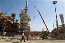 تحقق اقتصاد مقاومتی به همکاری همه قوا نیازمند است