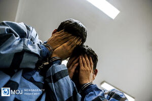 بازداشت دو سارق که در مقابل چشم پلیس سرقت کردند