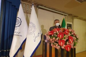 تقابل میان دستگاه قضایی و کانون وکلا در جامعه بی معناست