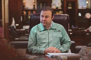 عزم جدی فولاد هرمزگان برای کمک رسانی به آسیب دیدگان زلزله 