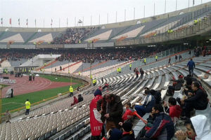 لحظه به لحظه با حواشی بازی پرسپولیس و تراکتورسازی