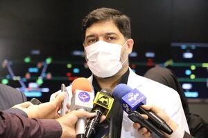 ضرغامی به صحن جلسه شورای شهر تهران می‌ رود