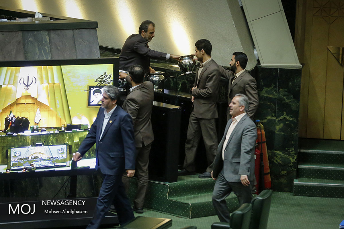 انتخاب هیات رییسه مجلس شورای اسلامی