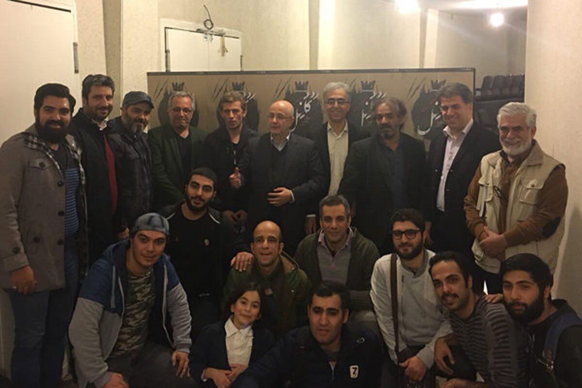 حضور علی مرادخانی در پشت صحنه نمایش کلنل