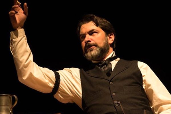 پارسا پیروزفر در جست‌وجوی بازیگران فیلم «خانم شین»