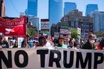 رمزگشایی از آنچه ترامپیست‌ها پنهان می کنند/ پشت‌پرده بی‌اعتمادی فزاینده آمریکایی‌ها به ترامپ چیست؟ 