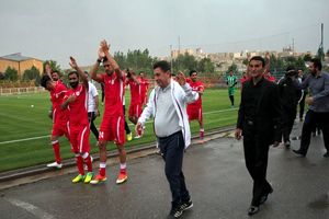 هر تیمی آرزوی داشتن بازیکنان تراکتورسازی را دارد