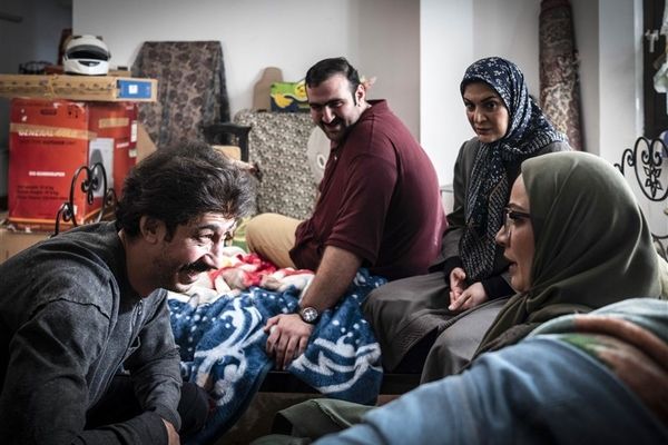 قسمت جدید سریال پایتخت مثبت ۱۴ شد