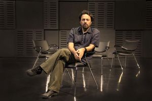 چه کسی به «خبری از او نیست» رفته است؟