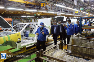 بازدید هیات تحقیق  و تفحص از صنعت خودرو سازی از ایران خودرو