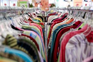 قاچاق سه میلیارد دلاری پوشاک از طریق مناطق آزاد/ صادرات صفر درصدی پوشاک ایرانی