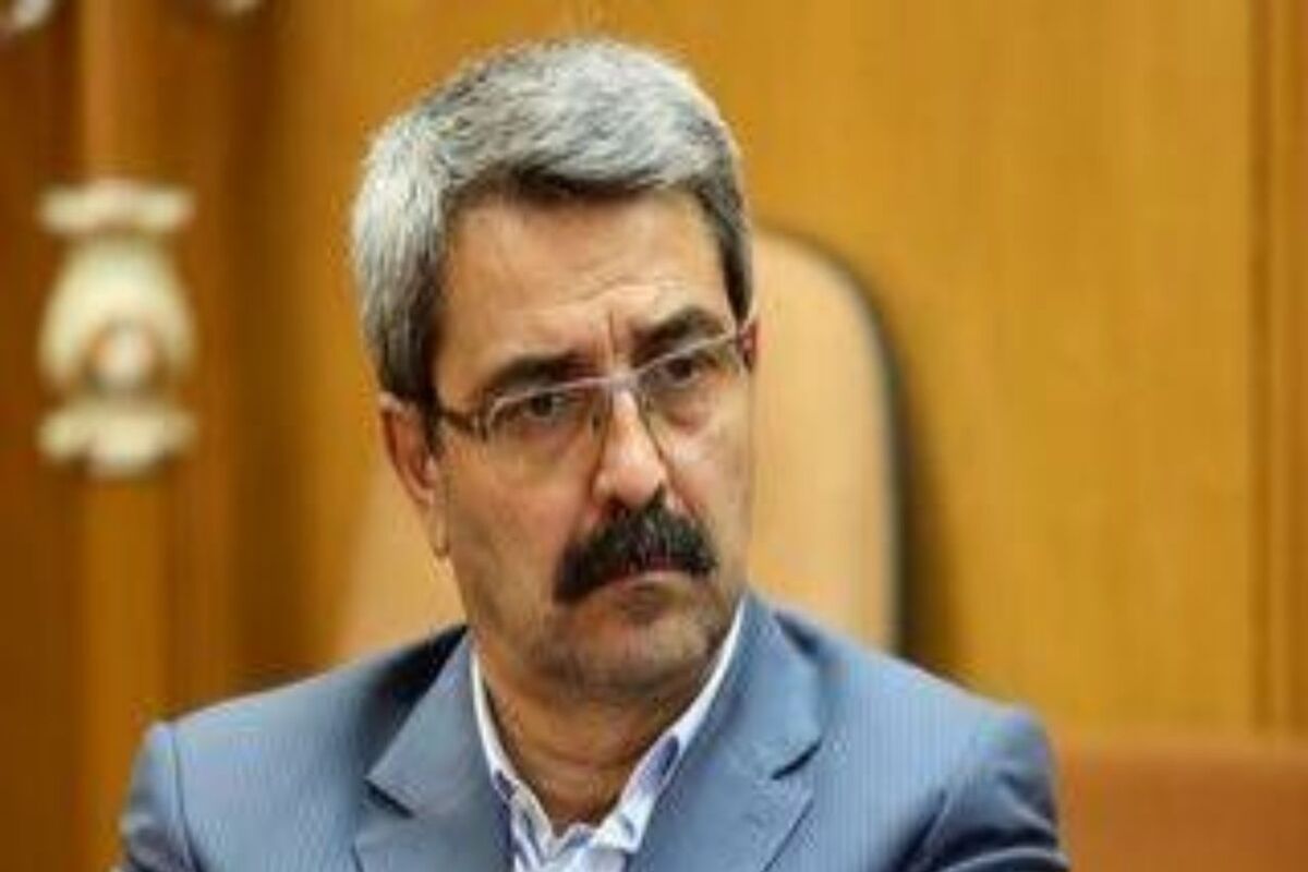 ایرج معزی