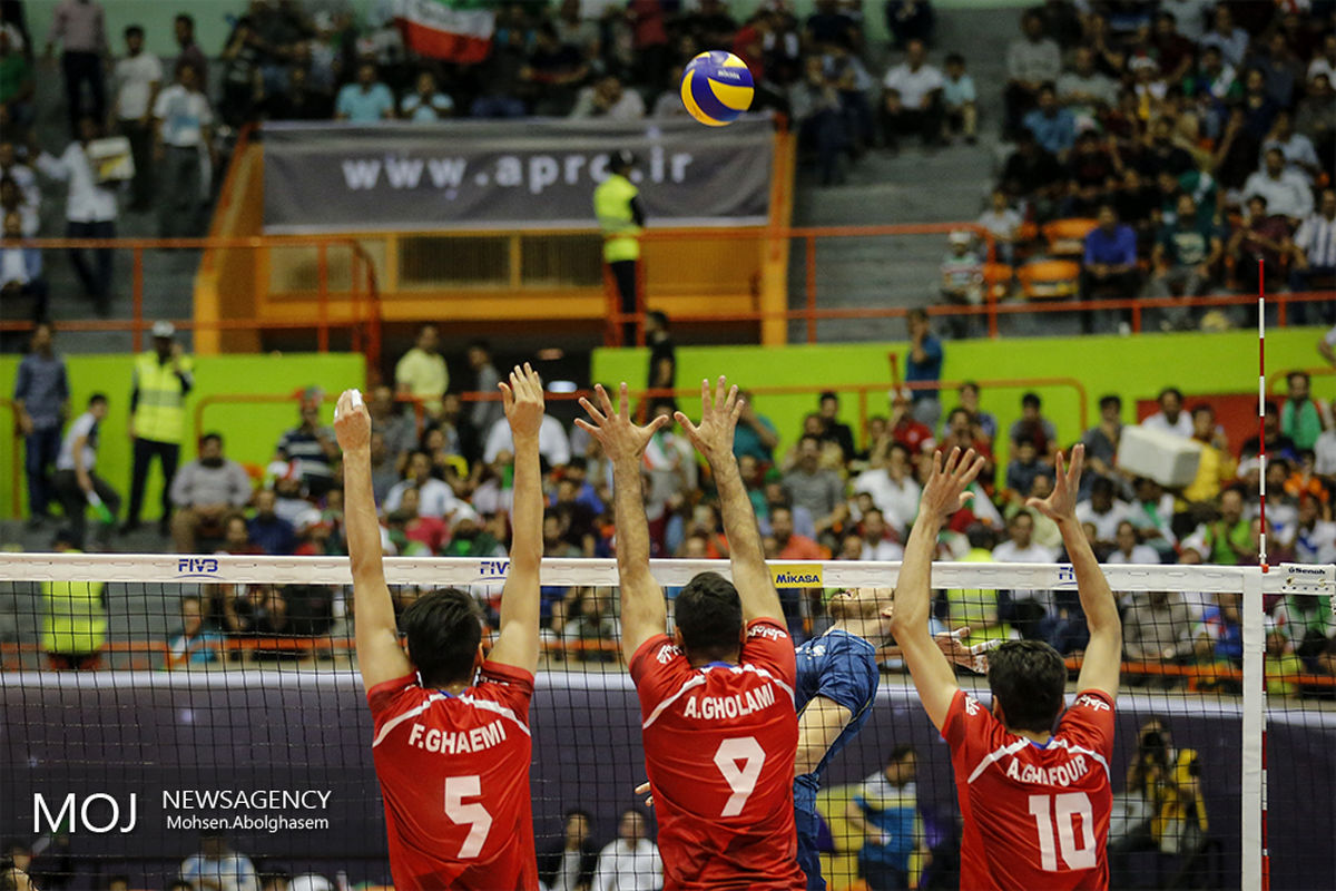 دیدار تیم های والیبال ایران و آرژانتین