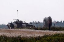 شهدای ما در هر کوی و برزنی مانند ستارگانی در عالم می درخشند