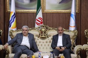 معاون علمی و فناروی رئیس جمهور وارد قشم شد