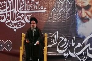  استکبار جهانی حاکمیت دین در منطقه را برنمی تابد/امام خمینی(ره)  دین منزوی و اسیر در چنگال طاغوت را به صحنه آورد