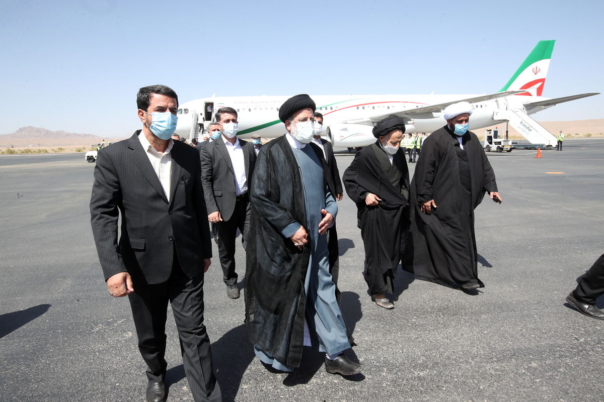 رئیسی در سفر به بیرجند