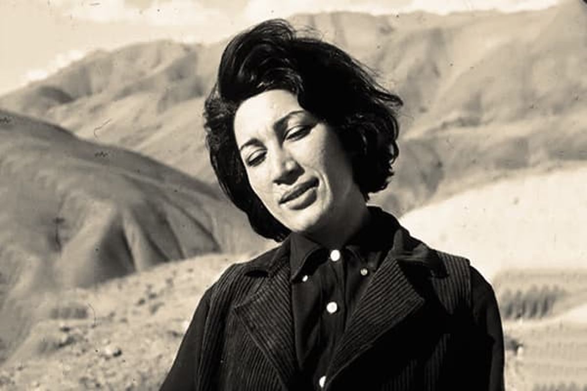 فروغ فرخزاد