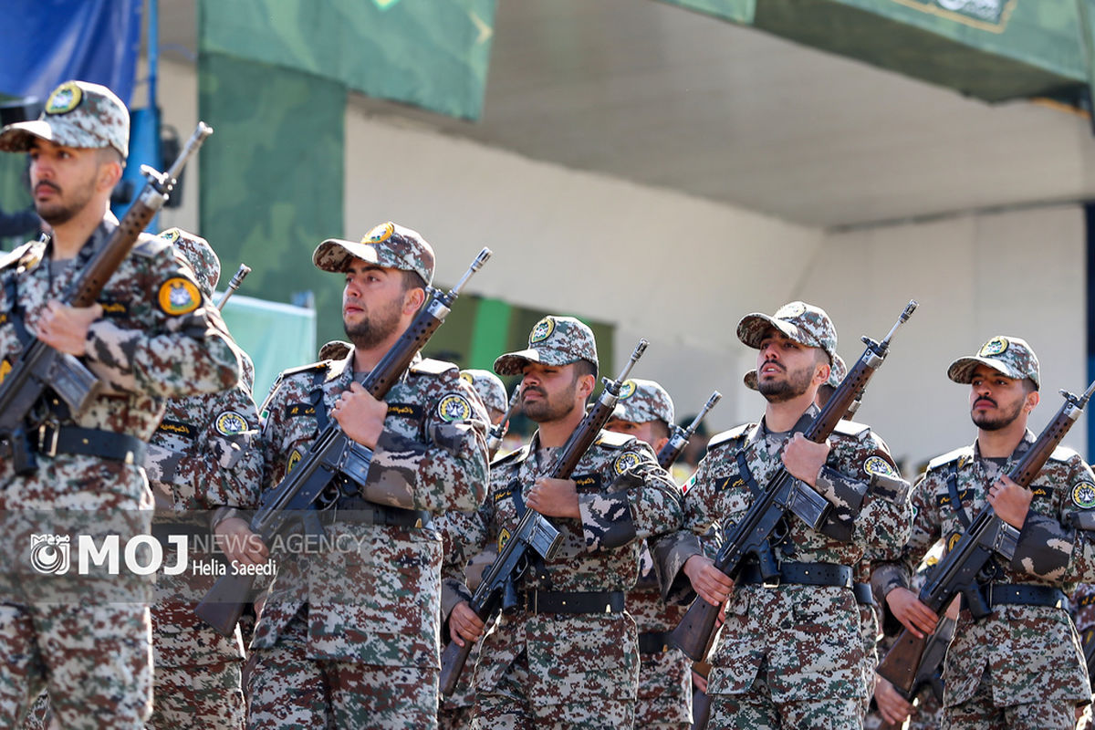 مراسم رژه روز ارتش در تهران
