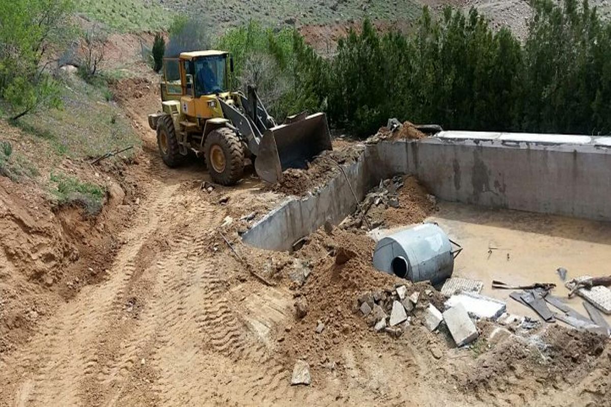 رفع تصرف اراضی زراعی و باغی ارتفاعات جنوب مشهد