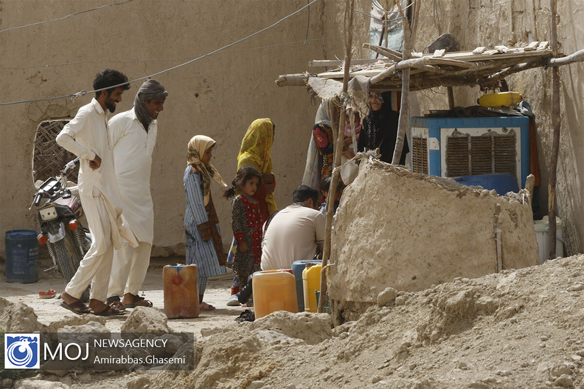 کاروان سلامت و توزیع ارزاق در مناطق محروم سیستان و بلوچستان