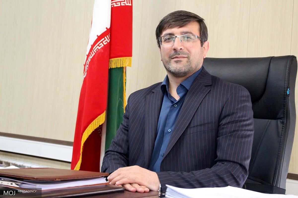 معاون منابع انسانی شهرداری همدان