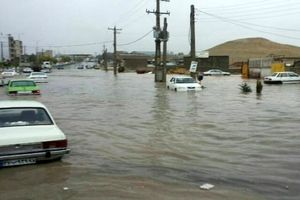 سیل تدبیر دولت را برد/ ورودی شیراز مسدود شد/ تخریب منازل روستایی استان فارس/ برازجانی‌ها حبس شدند
