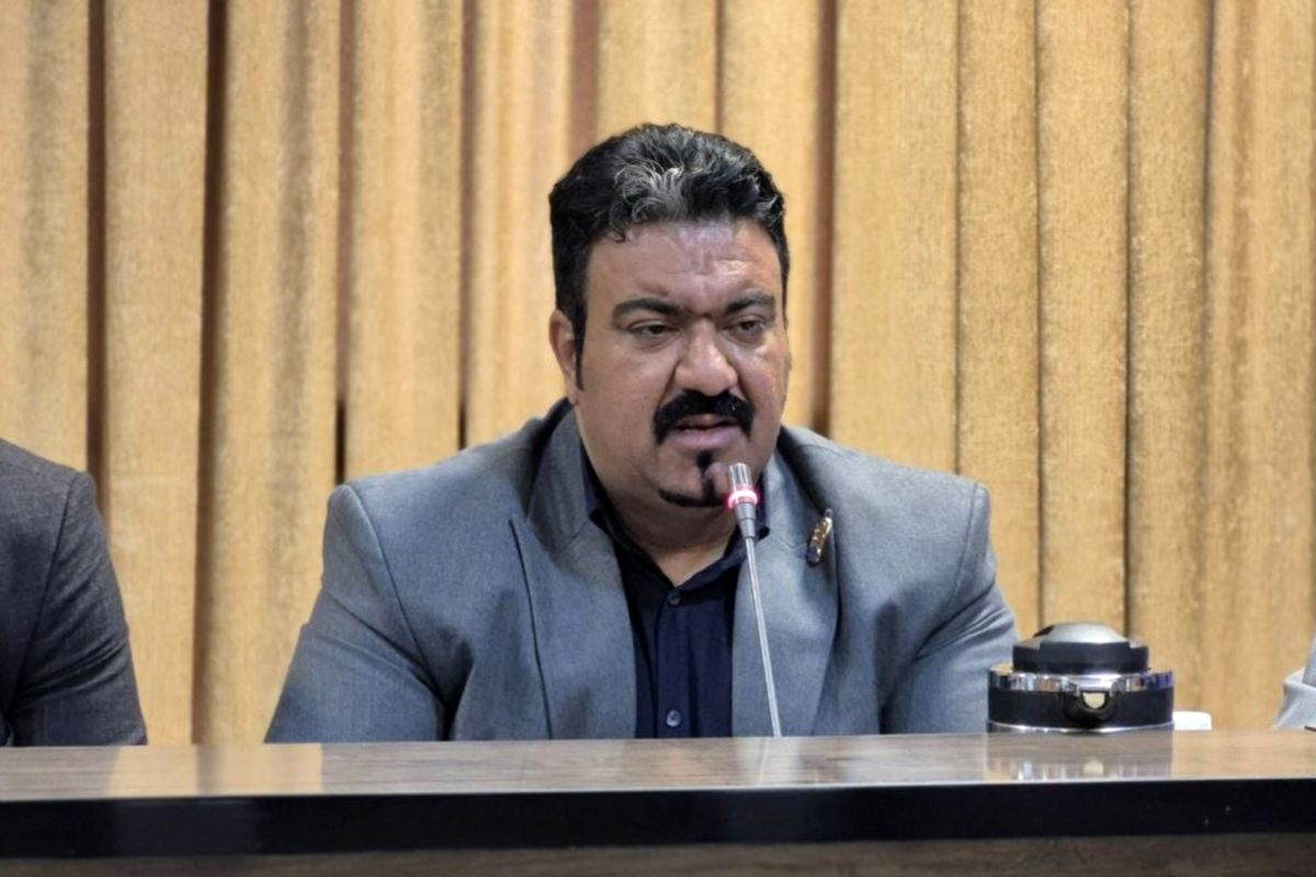 عزیزی