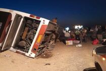 25 مجروح واژگونی اتوبوس در قم وضعیت مناسبی دارند
