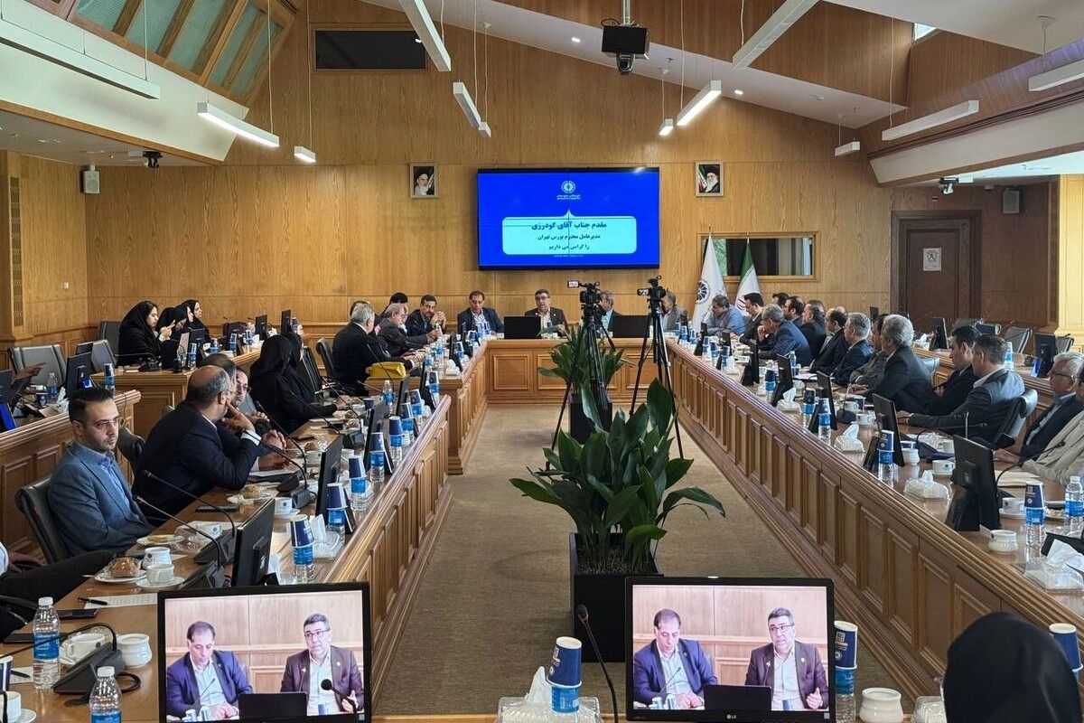 نشست فعالان اقتصادی در مشهد