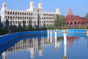 تخفیف و کاهش شهریه برخی رشته‌ها در دانشگاه آزاد اسلامی 