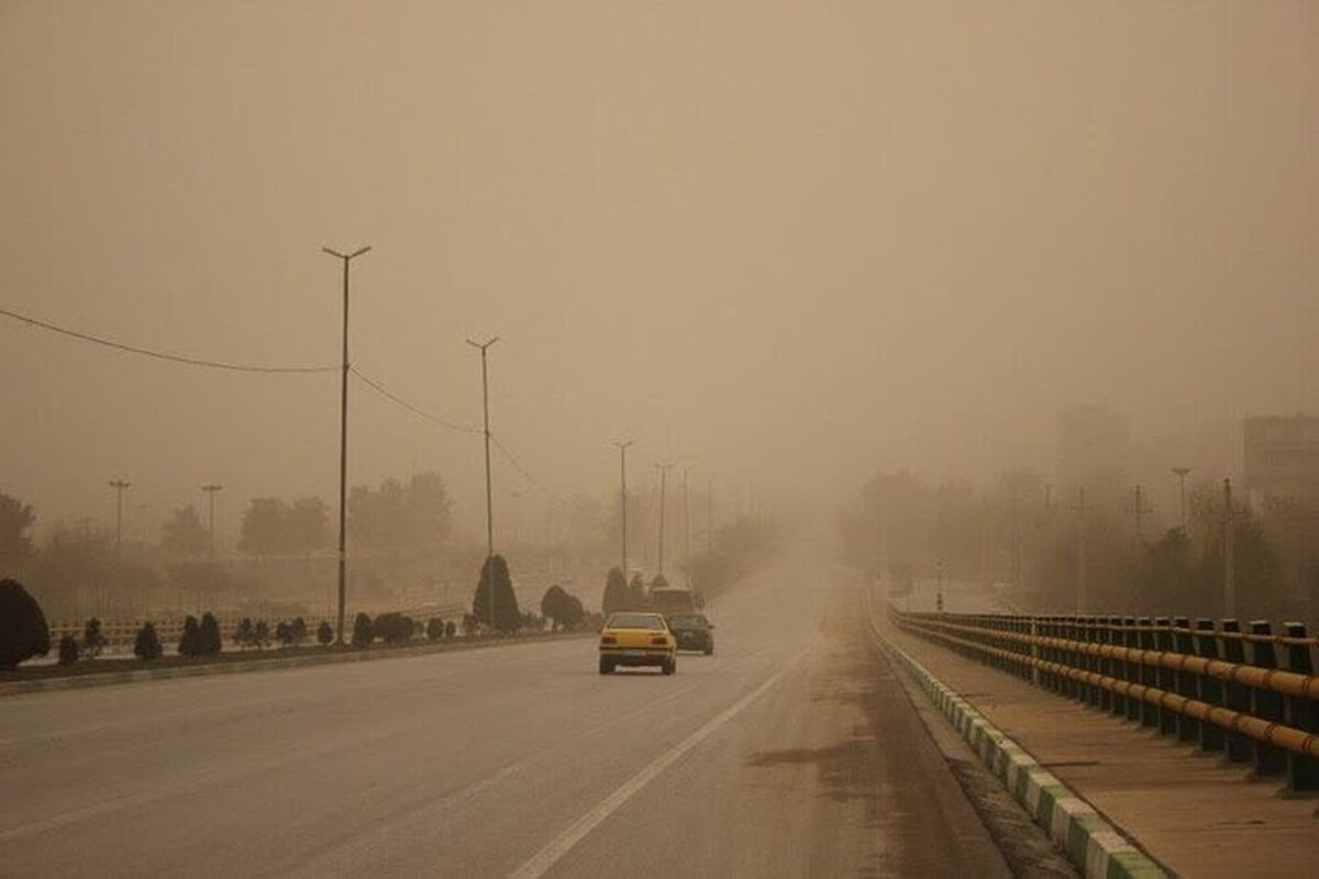 گردوغبار قم