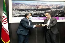 اعتبارنامه منتخب مردم شهرستان‌های میبد و تفت ارائه شد