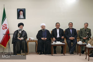 جهت گیری‌ها باید از اقتصاد رانتی و نفتی به اقتصاد مولّد و مردمی تغییر یابد