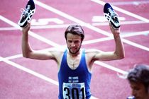 نخستین ورزشکاری که در المپیک تبلیغ کالا کرد