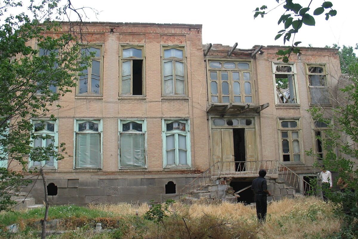 مرمت خانه تاریخی اردبیل