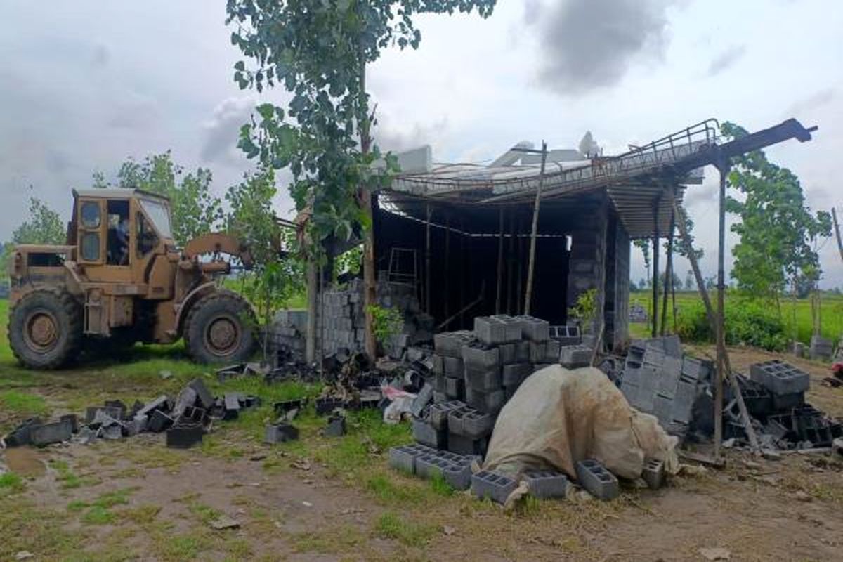 قلع و قمع در محمودآباد