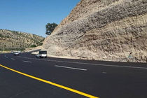 اجرای عملیات خط‌کشی ۱۴۰ هزار کیلومتر از جاده‌های کشور در هشت‌ماهه ۱۴۰۴