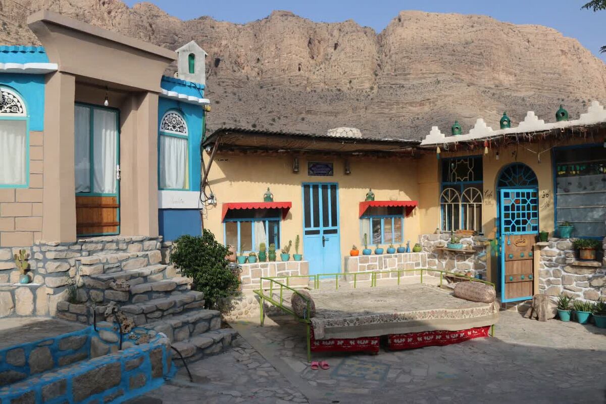 اقامتگاه بوم گردی