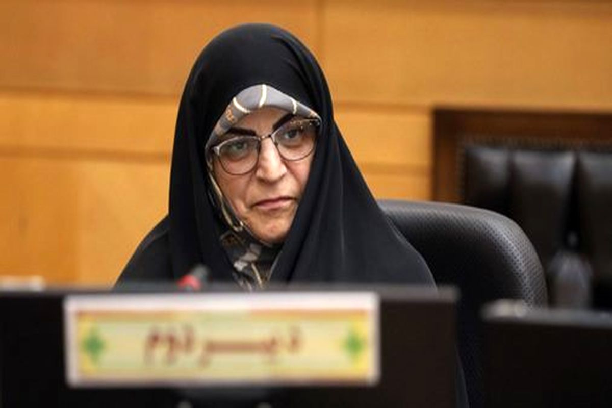 زهره سادات لاجوردی