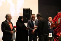 شبی به یاد ماندنی برای جامعه کارگری ایوان/وقتی سپید مرغی های مانشت روسفید می شوند