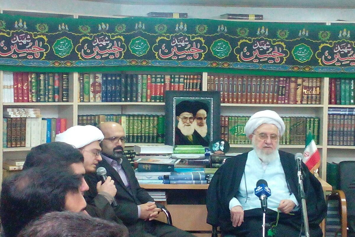 دیدار ایت الله قربانی با مدیران کتابخانه عمومی گیلان