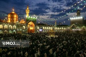 حال و هواى حرم مطهر امام رضا (ع) در شب ولادت