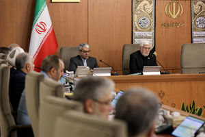 نخبگان و فعالان رسانه‌ای به اهمیت همبستگی و اجماع ملی توجه بیشتری داشته باشند