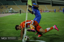 دیدار تیم‌های فوتبال سایپا و استقلال تهران