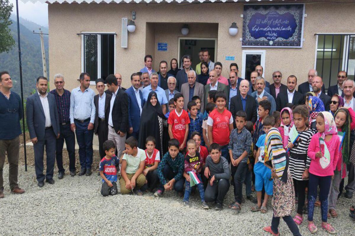 پویش مدرسه سازی ایران من